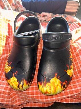 Crocs Sz 12 Black w Flames NWT